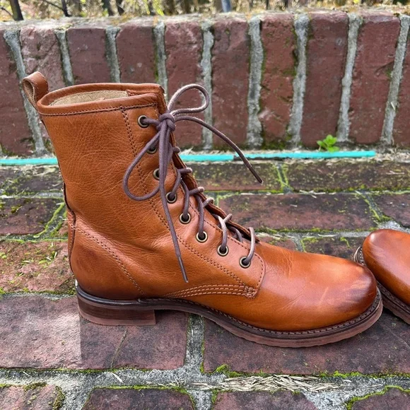 Frye Veronica Combat Moto Boots - Picture 5 of 8